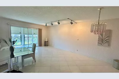 6585 Kensington Lane #Apt 207, Delray Beach, FL 33446 - Photo 10