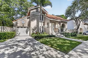 1671 NW 107th Ln, Plantation, FL 33322 - Photo 2