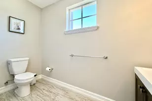 326 NW 1st St, Delray Beach, FL 33444 - Photo 22