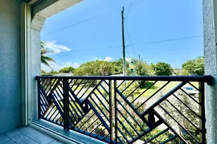 326 NW 1st St, Delray Beach, FL 33444 - Photo 18