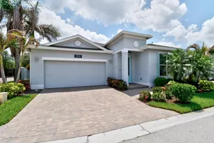 2511 Bella Vista Cir, Vero Beach, FL 32966 - Photo 2