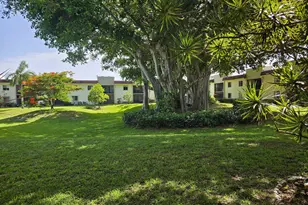 110 NW 70th St, Boca Raton, FL 33487 - Photo 12