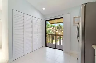 13095 Belhaven Ct, Wellington, FL 33414 - Photo 8
