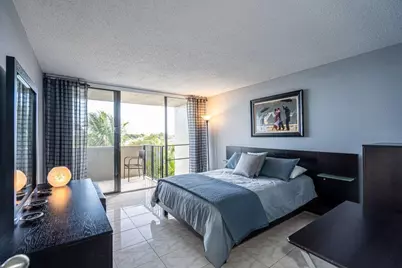 1830 Embassy Drive #411, West Palm Beach, FL 33401 - Photo 6