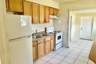 5320 SW 25th Ct, West Park, FL 33023 - Photo 8
