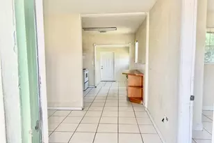 5320 SW 25th Ct, West Park, FL 33023 - Photo 4
