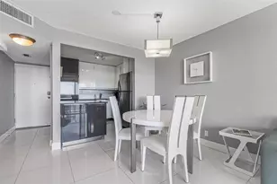 1830 Embassy Dr, West Palm Beach, FL 33401 - Photo 6
