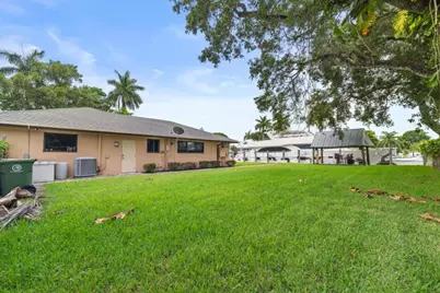 2409 SW 27th Avenue, Fort Lauderdale, FL 33312 - Photo 46
