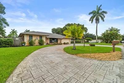 2409 SW 27th Avenue, Fort Lauderdale, FL 33312 - Photo 4