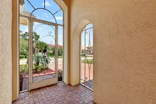 6311 Astor Pl, Vero Beach, FL 32966 - Photo 4