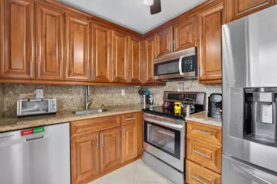 942 Normandy T Trail #942, Delray Beach, FL 33484 - Photo 6