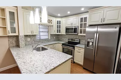 570 Woodgate Circle #A, Sunrise, FL 33326 - Photo 8