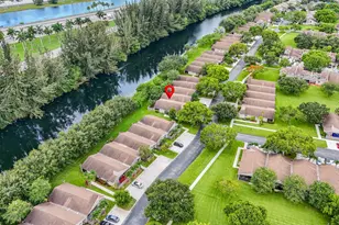 570 Woodgate Cir, Sunrise, FL 33326 - Photo 40