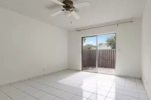 570 Woodgate Cir, Sunrise, FL 33326 - Photo 26