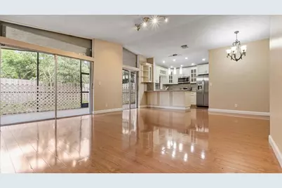 570 Woodgate Circle #A, Sunrise, FL 33326 - Photo 4