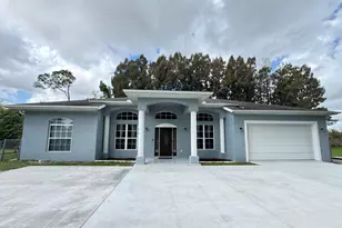 315 Kaye St, Fort Pierce, FL 34947 - Photo 1