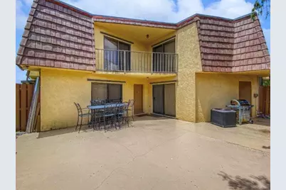 62 Springdale Circle, Palm Springs, FL 33461 - Photo 2
