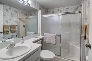 62 Springdale Cir, Palm Springs, FL 33461 - Photo 6