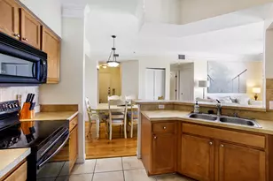 10208 Myrtlewood Cir W, Palm Beach Gardens, FL 33418 - Photo 6