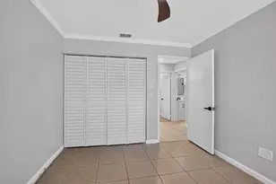 23172 Bentley Pl, Boca Raton, FL 33433 - Photo 20