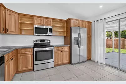 23172 Bentley Place, Boca Raton, FL 33433 - Photo 10