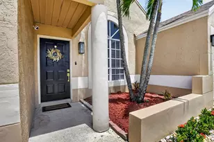 23172 Bentley Pl, Boca Raton, FL 33433 - Photo 2