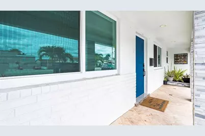 6290 W 16th Avenue, Hialeah, FL 33012 - Photo 14
