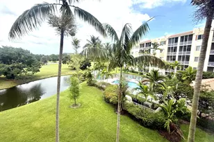 3600 Oaks Clubhouse Dr, Pompano Beach, FL 33069 - Photo 2