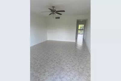 2100 Springdale Boulevard #303, Palm Springs, FL 33461 - Photo 6