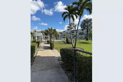 6650 Royal Palm Boulevard #205c, Margate, FL 33063 - Photo 4