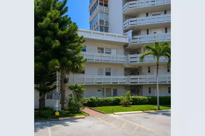 1401 NE Miami Gardens Drive #180, Miami, FL 33179 - Photo 1