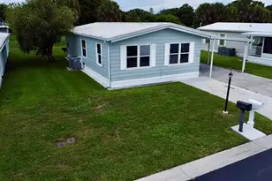 1745 SW 35th Cir, Okeechobee, FL 34974 - Photo 2
