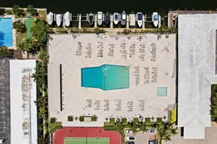 1985 S Ocean Dr, Hallandale Beach, FL 33009 - Photo 18