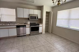 3961 Park Ln, Palm Springs, FL 33406 - Photo 8