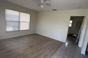 3961 Park Ln, Palm Springs, FL 33406 - Photo 4