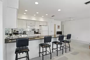 91 SW 11th Ave, Boca Raton, FL 33486 - Photo 12