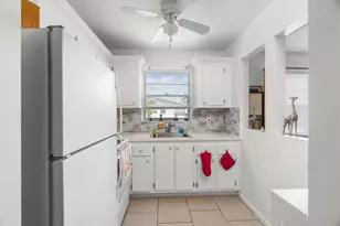 347 Windsor O, West Palm Beach, FL 33417 - Photo 10
