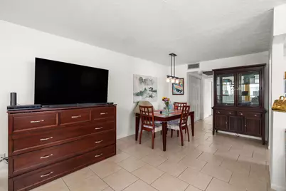 347 Windsor O, West Palm Beach, FL 33417 - Photo 8