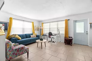 347 Windsor O, West Palm Beach, FL 33417 - Photo 2
