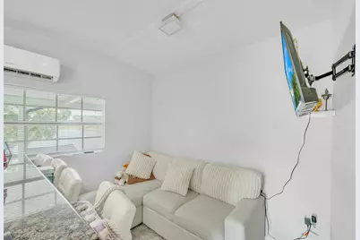 139 Plantation Boulevard, Greenacres, FL 33467 - Photo 54
