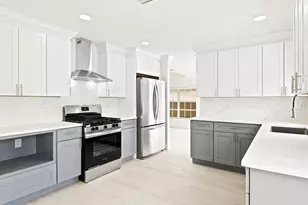 3157 NW 120th Way, Sunrise, FL 33323 - Photo 10