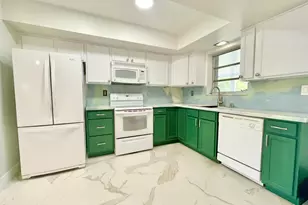 5630 Hollywood Blvd, Hollywood, FL 33021 - Photo 1