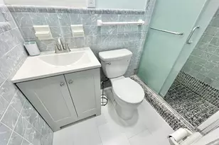 5630 Hollywood Blvd, Hollywood, FL 33021 - Photo 8