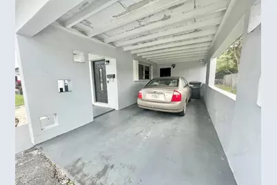 5630 Hollywood Boulevard, Hollywood, FL 33021 - Photo 4