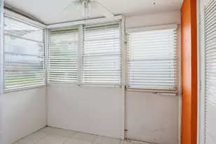 2789 Ashley Dr W, West Palm Beach, FL 33415 - Photo 8