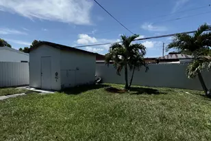 9235 SW 41st St, Miami, FL 33165 - Photo 52