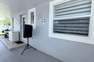 9235 SW 41st St, Miami, FL 33165 - Photo 58