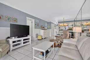 298 SE 6th Ave, Pompano Beach, FL 33060 - Photo 14
