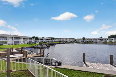 298 SE 6th Avenue #9, Pompano Beach, FL 33060 - Photo 6