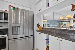 298 SE 6th Ave, Pompano Beach, FL 33060 - Photo 10